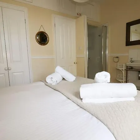 Gorgeous House In Newquay Walking Distance From Fistral Beach Exterior photo