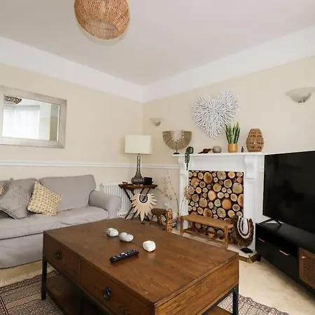 Gorgeous House In Newquay Walking Distance From Fistral Beach Exterior photo