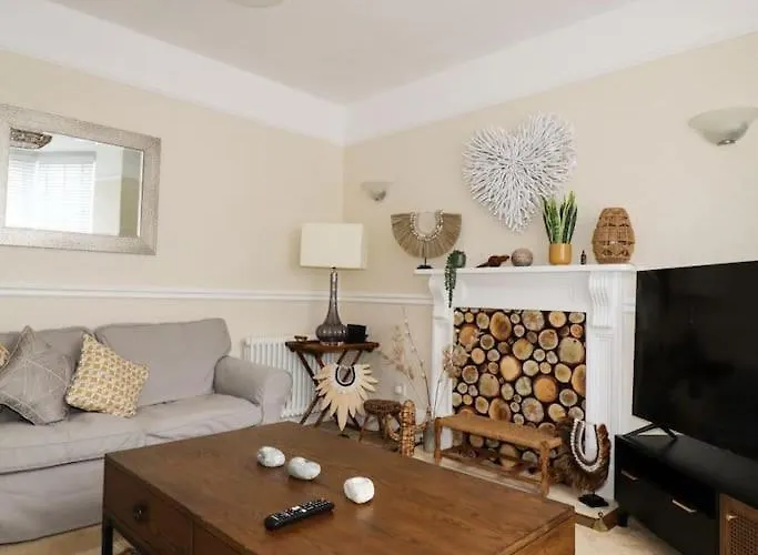 Gorgeous House In Newquay Walking Distance From Fistral Beach