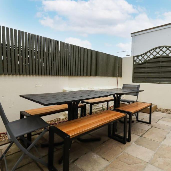 Gorgeous House In Newquay Walking Distance From Fistral