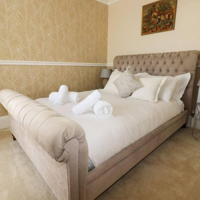 Gorgeous House In Newquay Walking Distance From Fistral *